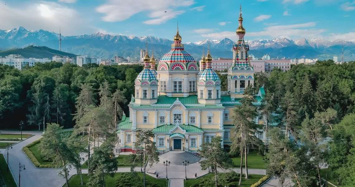 Религиозные достопримечательности: великолепие храмов и их значение в мировой культуре